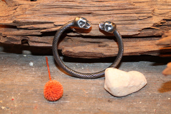Silver Skull Bangle - Hellgate
