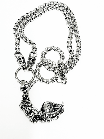 Skull On A Moon With Chain - Hellgate